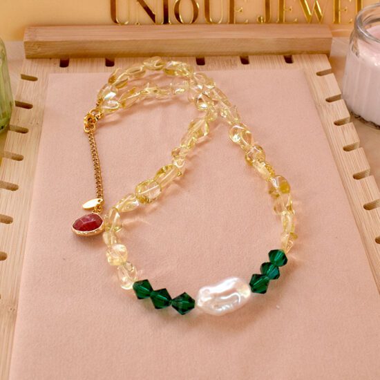 Χειροποίητο κολιέ - Natural Quartz with Swarovski Keshi Pearl